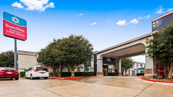 SureStay Plus Hotel by Best Western San Antonio Airport image 1